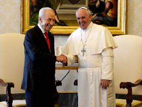 Präsident Shimon Peres und Papst Franziskus (Foto: Präsidialamt)