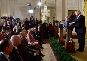 Premierminister Netanyahu und US-Präsident Trump bei der Pressekonferenz im Weißen Haus (Foto: Avi Ohayon/GPO)