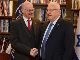 Bundestagspräsident Lammert und Staatspräsident Rivlin (Foto: GPO/Mark Neiman)